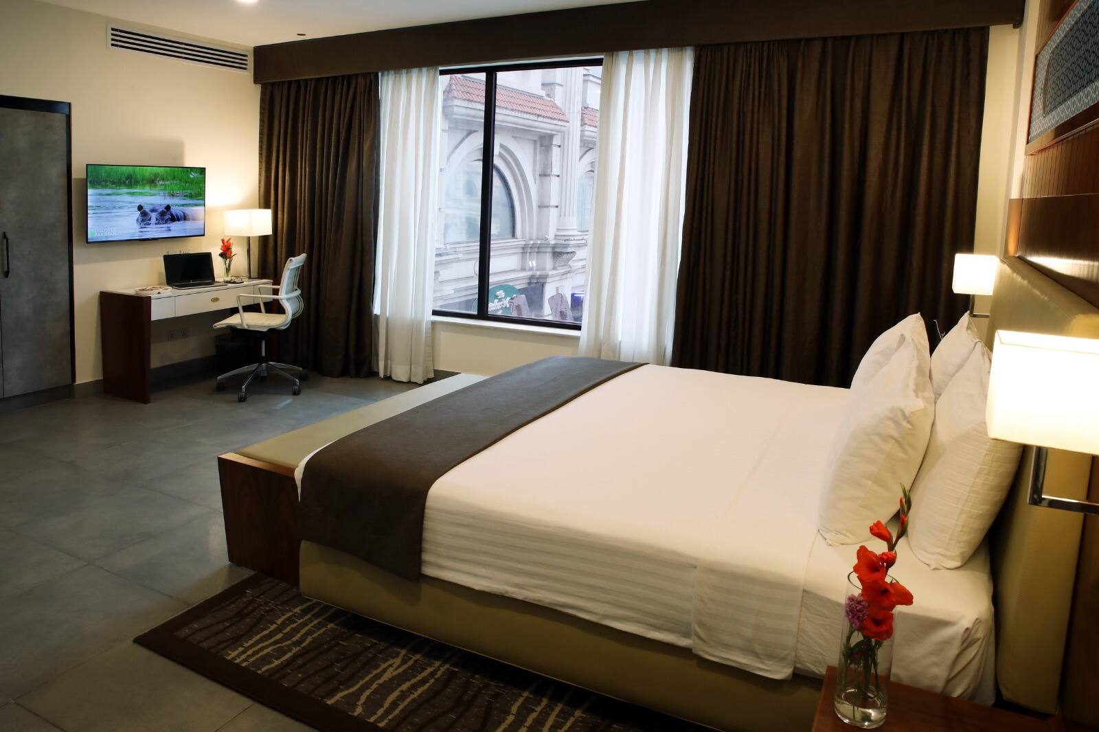 Executive Room